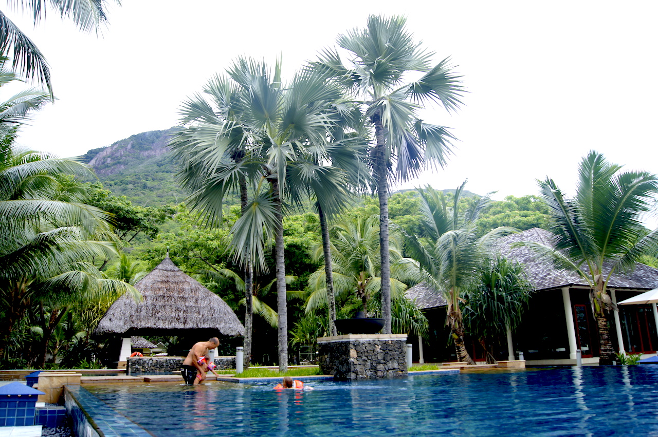 Hilton Labriz Pool