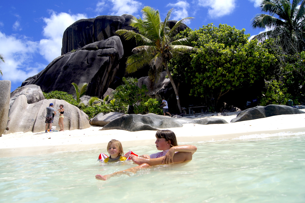 Anse Source d'Argent, La Digue, Seychelles. One of the most beautiful Seychelles Islands! #Seychelles #LaDigue #SeychellesBeach #LaDigueSeychelles #NatureWalk #LaDigueBeach #AnseSourceDArgent