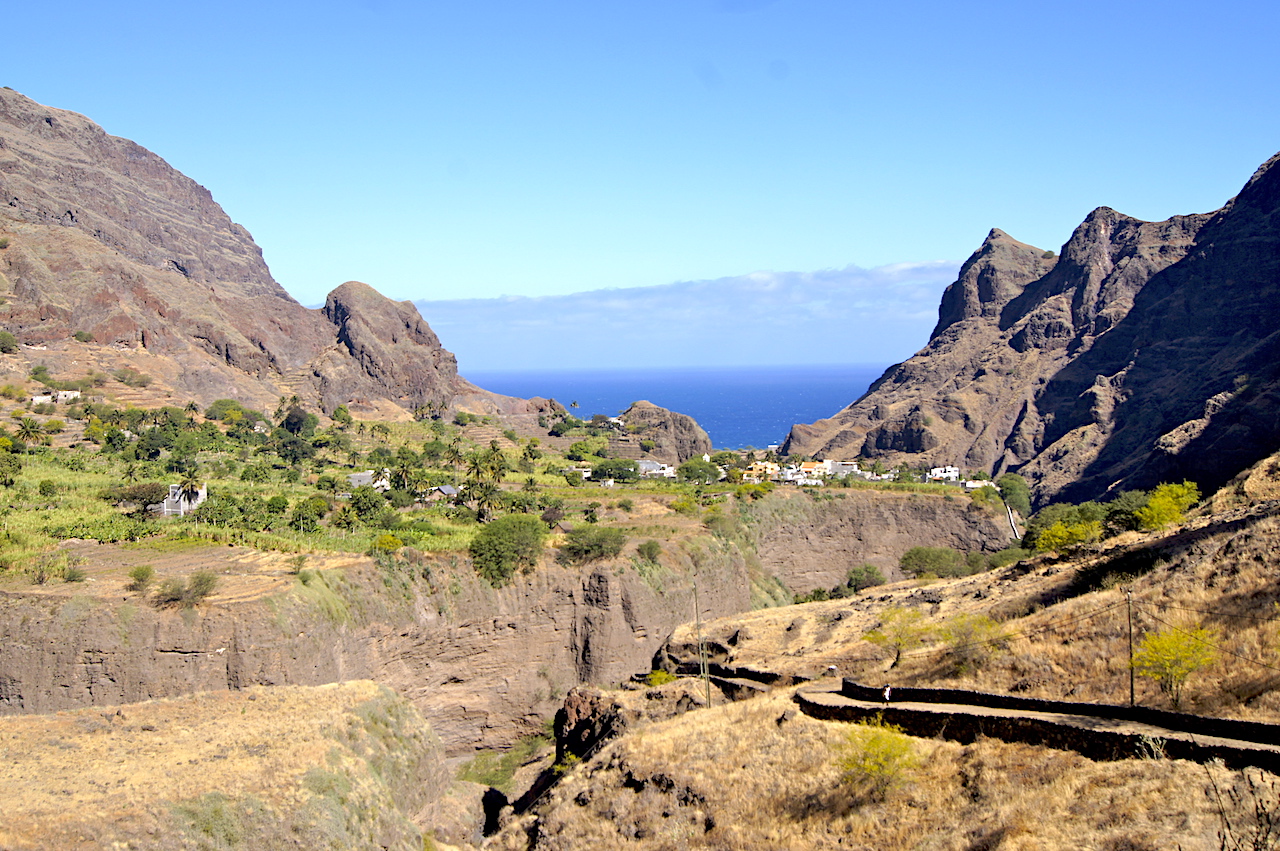 Santo Antão, Cape Verde Trek #Trekking #FamilyTravel #AdventureTravel #TrekkingwithKids #CapeVerde #SantoAntao