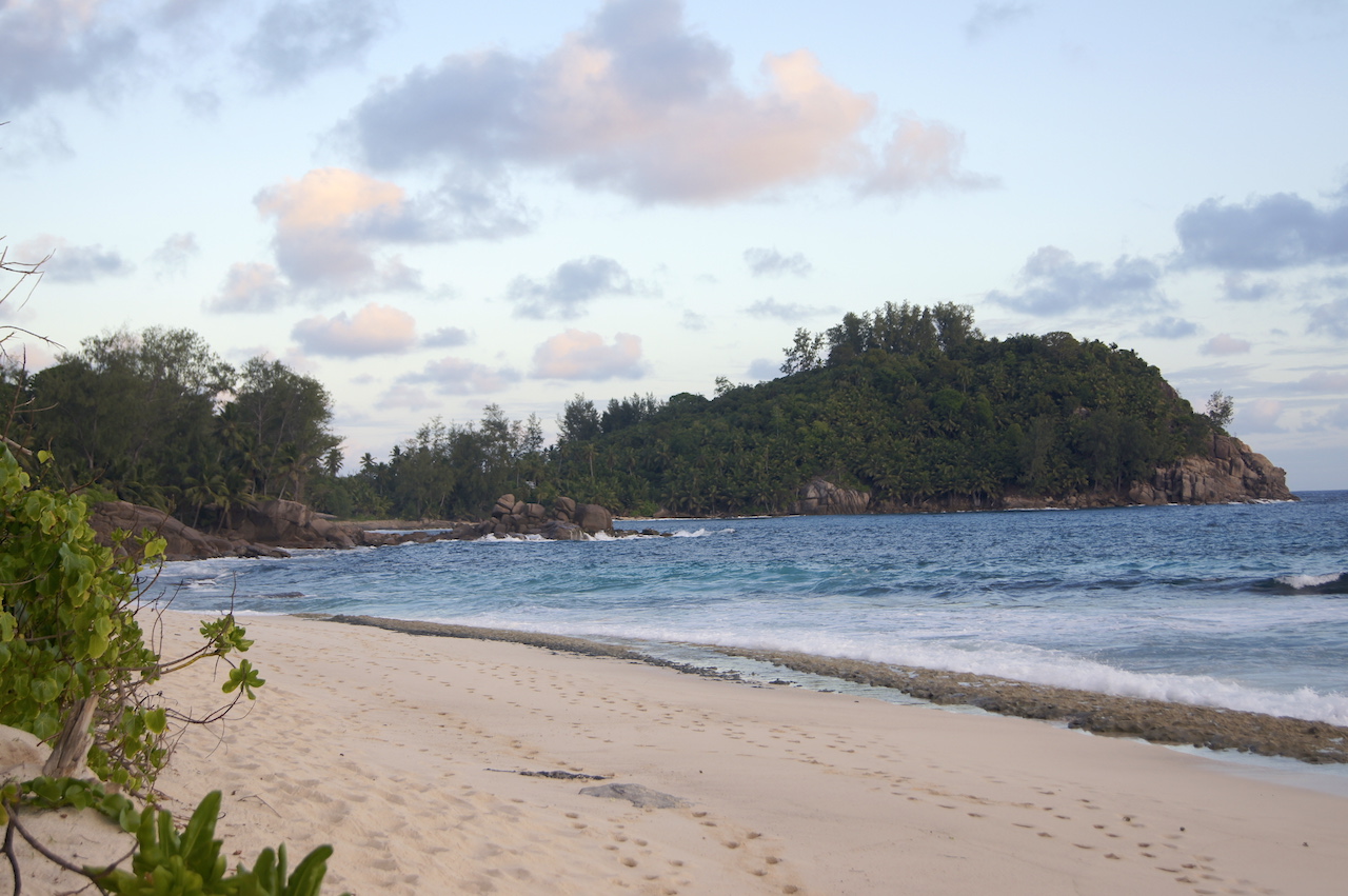 Sunset Tour of Mahé, Seychelles. Petite Police Beach has spectacular sunsets #Sunsets #Mahe #Seychelles #PetitePoliceBeach #MaheBeach #SeychellesBeach