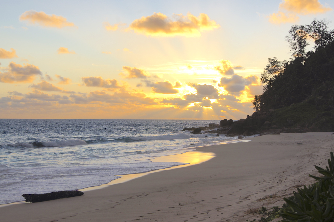 Sunset Tour of Mahé, Seychelles. Petite Police Beach has spectacular sunsets #Sunsets #Mahe #Seychelles #PetitePoliceBeach #MaheBeach #SeychellesBeach