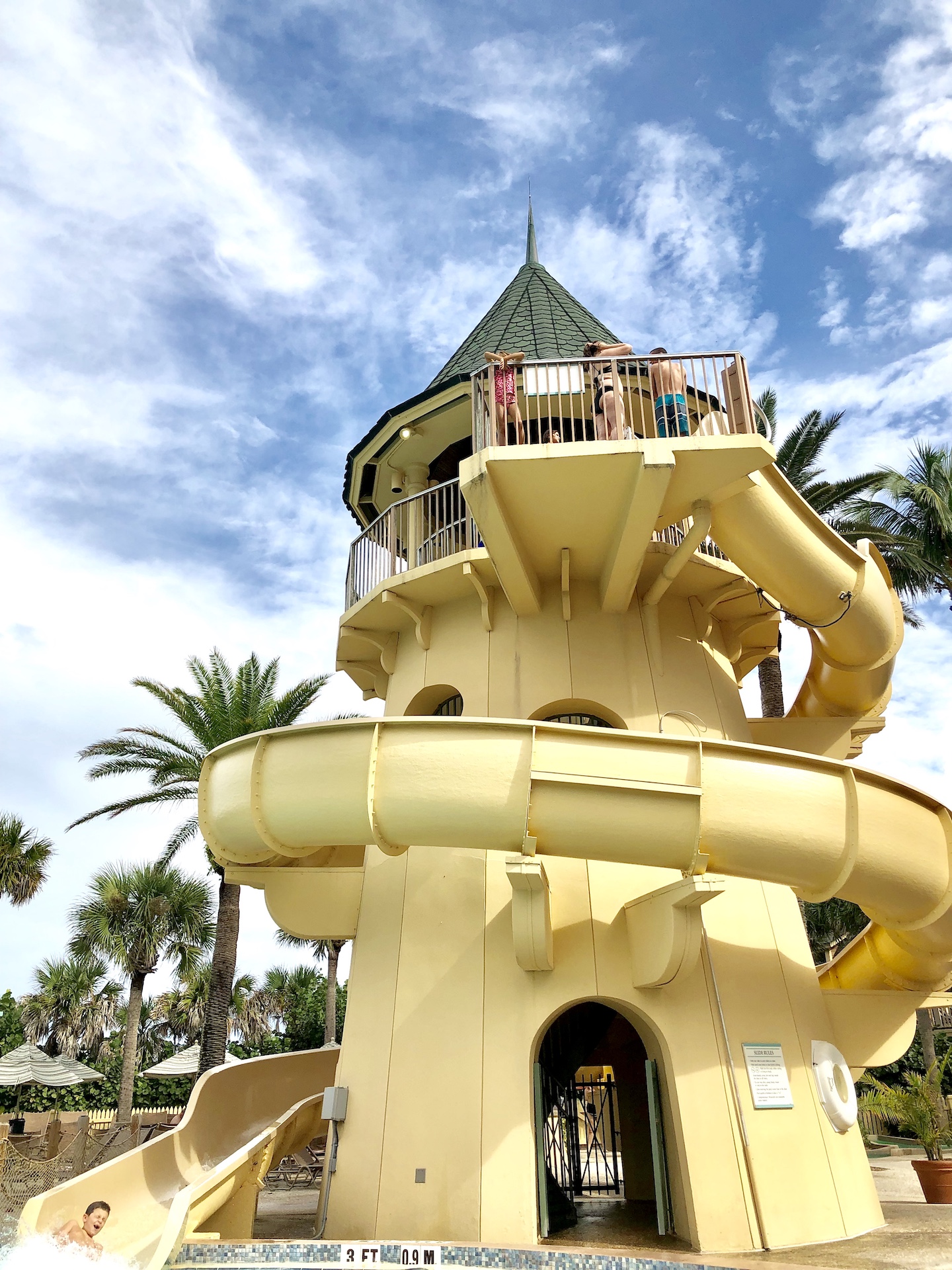 A beach vacation with Disney at Disney's Vero Beach Resort | Disney Resort on the beach | Florida Atlantic beach | Vero Beach, FL | Disney | Best beaches with kids | #disneyresort #disneyhotel #disneysverobeach #disneybeachresort #Disneyvacation