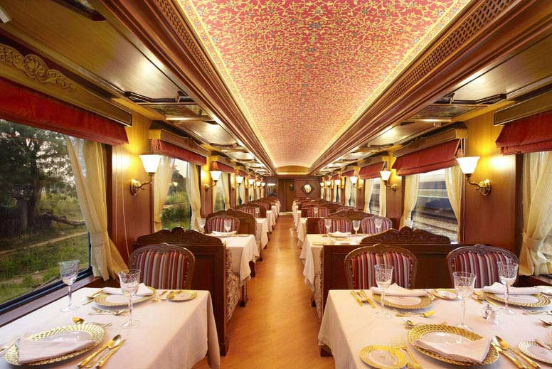 Touring India in Style and Luxury Onboard the Maharajas Express | Luxury Trains of India | India by Train | Luxury Train in India | Suites on Maharajahs Express | #india #indiatravel #maharajasexpress #luxurytrain #luxurytrainofindia #indianluxury #luxurytravel #familytravel