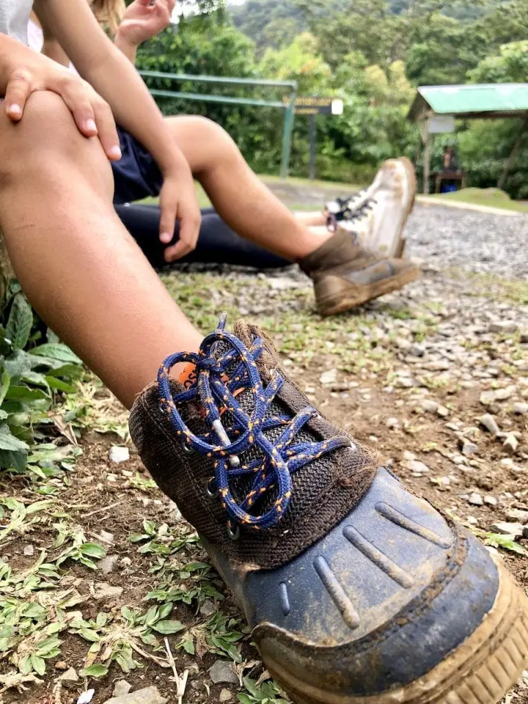 Parque Nacional Volcàn Tenorio With Kids - Costa Rica Report | Costa Rica with kids | Hiking with kids | Costa Rica volcano | Rio Celeste | Family travel blog | #costarica #visitcostarica #costaricawithkids #volcanotenorio #volcantenorio #familytravel #familytravelblog #centralamerica