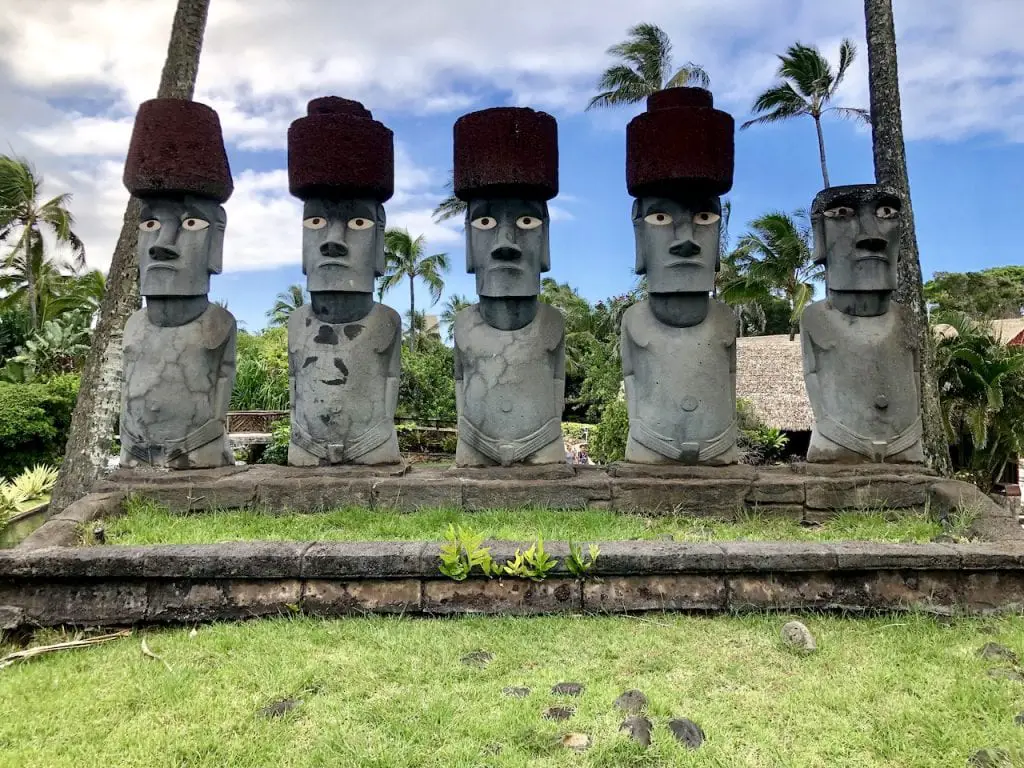 The Polynesian Cultural Center on Oahu, Hawaii | Worldschooling in Hawaii | Polynesian Culture In Hawaii | Family Travel | Hawaii with kids | Polynesian Cultural Center with Kids | Oahu with kids | #worldschooling #familytravel #polynesia #polynesianculturalcenter #oahu #oahuwithkids