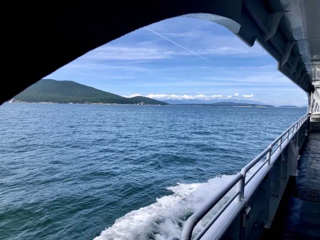 Family Roadtrip Through Washington State on the Cascade Loop | Island Adventures Whale Watching near Seattle | Whidbey Island | Fort Casey Inn | San Juan Islands | Whale Watching Cruise | Family Travel | #familytravel #familyroadtrip #cascadeloop #washingtonstate #whalewatching