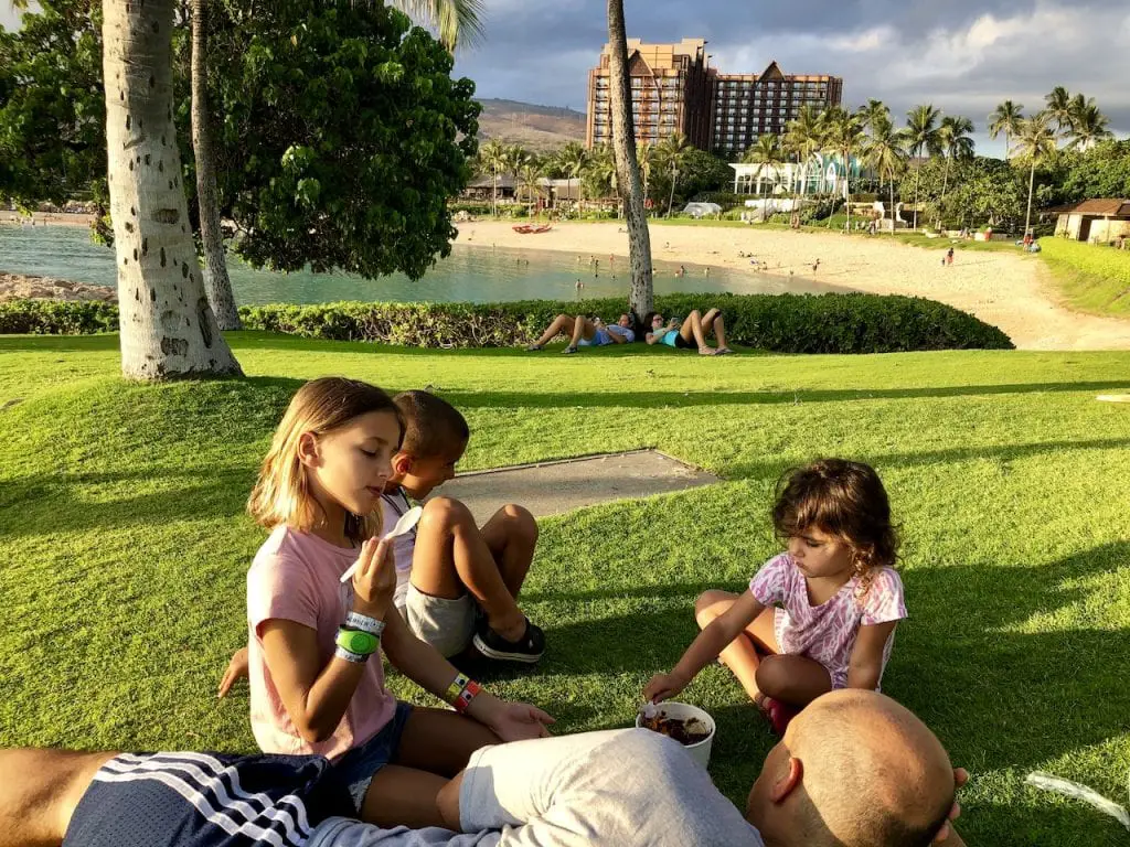 Aulani, A Hawaiian Disney Resort And Spa - A Week At Aulani With Kids | Aulani tips | Aulani favorites | Hawaii with kids | Oahu with kids | Family travel | Hawaii family resort | Disney Aulani resort | #aulani #disneyresort #disneyaulani #hawaii #hawaiiwithkids #familytravel #familytravel #oahu