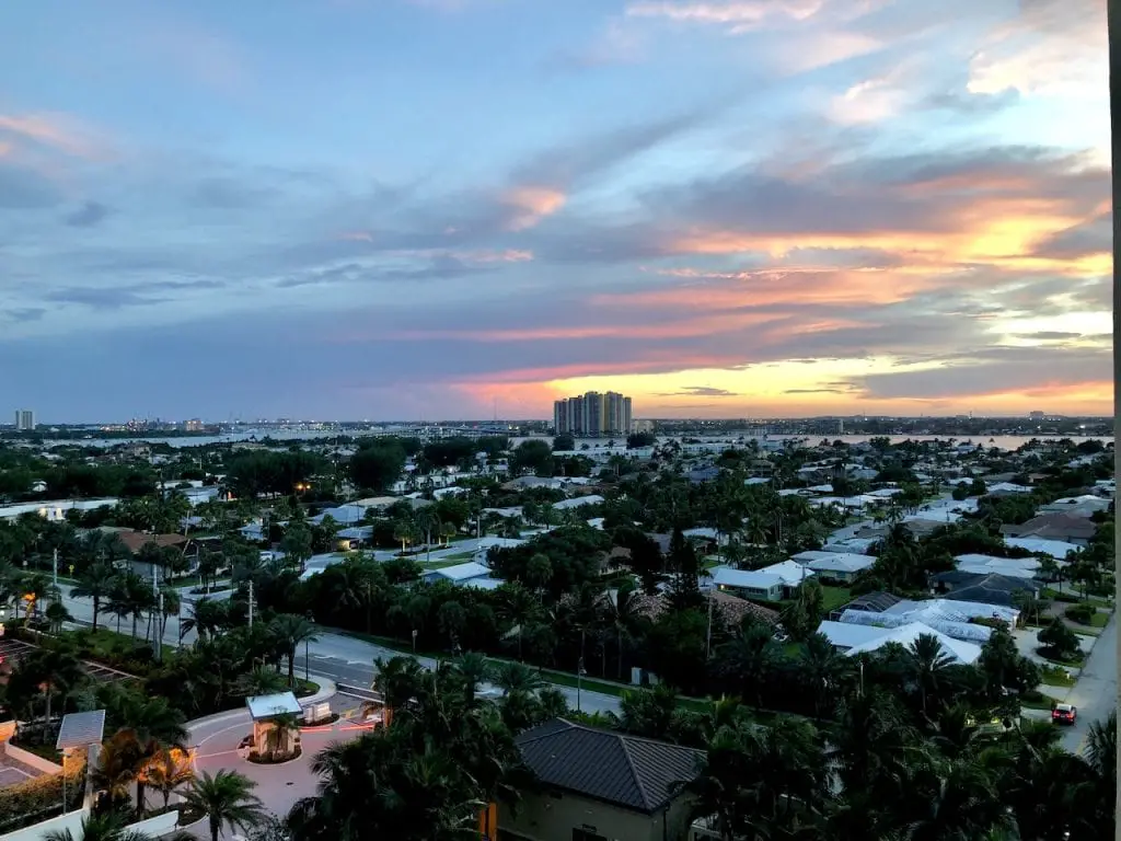 Full Review Of The Palm Beach Marriott Singer Island Beach Resort And Spa | Family Resort in Palm Beach, FL | Marriott hotel | Florida beach resort for families | Family travel in Florida | Visit Florida | Hotel Review | #familytravel #hotelreview #marriott #singerisland #familyresort #visitflorida #marriottpalmbeach