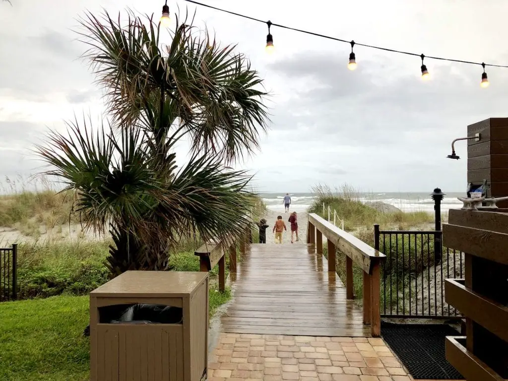 Top Things To Do, See, and Eat in Jacksonville, FL With Kids | Jacksonville with kids | Florida destination | Florida with kids | Jacksonville Beach | Beach vacation with kids | Florida beaches | Surf lesson in Florida | Family surf lesson in Jacksonville | North Florida | Jacksonville travel guide | #familytravel #onlyinjax #jacksonvillebeach #beachtravel #familytravelblog #jacksonville #floridatravel