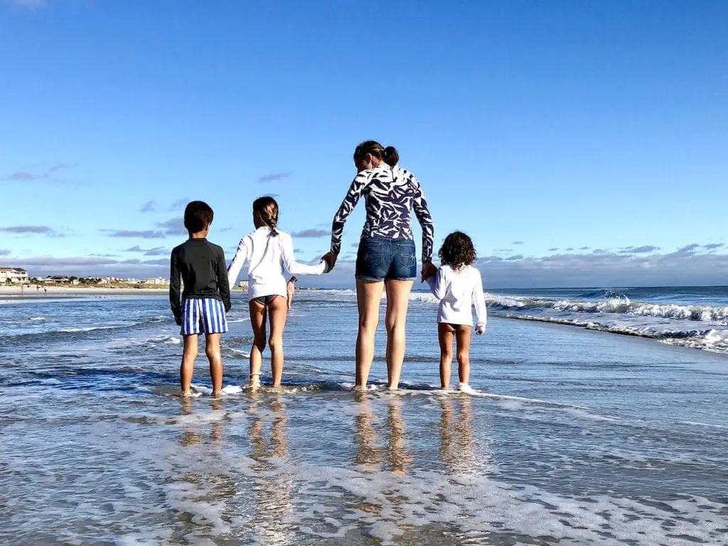 Top Things To Do, See, and Eat in Jacksonville, FL With Kids | Jacksonville with kids | Florida destination | Florida with kids | Jacksonville Beach | Beach vacation with kids | Florida beaches | Surf lesson in Florida | Family surf lesson in Jacksonville | North Florida | Jacksonville travel guide | #familytravel #onlyinjax #jacksonvillebeach #beachtravel #familytravelblog #jacksonville #floridatravel