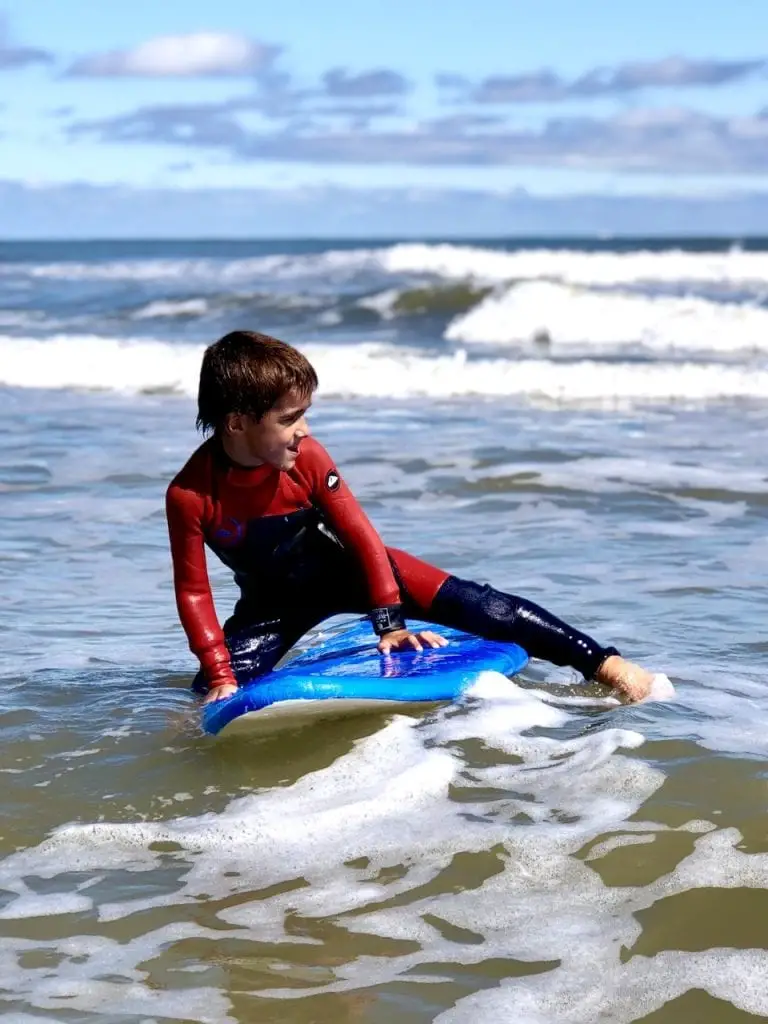 Top Things To Do, See, and Eat in Jacksonville, FL With Kids | Jacksonville with kids | Florida destination | Florida with kids | Jacksonville Beach | Beach vacation with kids | Florida beaches | Surf lesson in Florida | Family surf lesson in Jacksonville | North Florida | Jacksonville travel guide | #familytravel #onlyinjax #jacksonvillebeach #beachtravel #familytravelblog #jacksonville #floridatravel