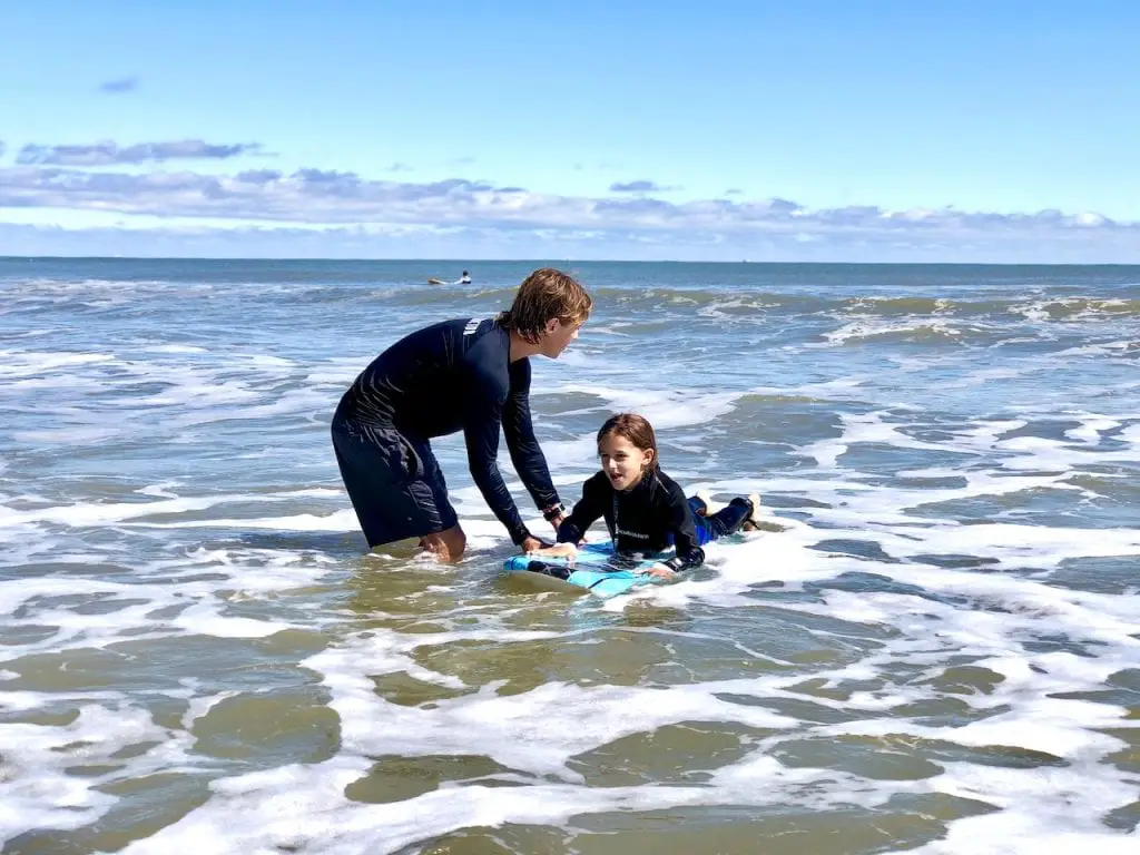 Family Surf Lesson In Jacksonville, FL | What to expect in surf lesson | Private surf lesson | Jacksonville Surf and Paddle | Kids surf lesson | North Florida | Travel Blogger | Visit Jacksonville | #visitjacksonville #onlyinjax #jacksonvillesurfandpaddle #surflesson #familysurfing #surfsup #kidssurflesson