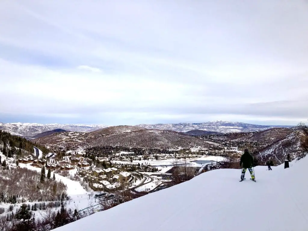 10 Reasons Why You Should Consider Utah For Your Next Luxury Family Ski Vacation | Ski in Utah with kids | Luxury ski resorts | Deer Valley Resort | Park City Mountain | Best family ski in the US | Skiing with kids | Utah ski with kids | Family ski vacation | #luxuryski #luxuryfamilytravel #skiutah #skiingwithkids #familytravelblog #familytravel