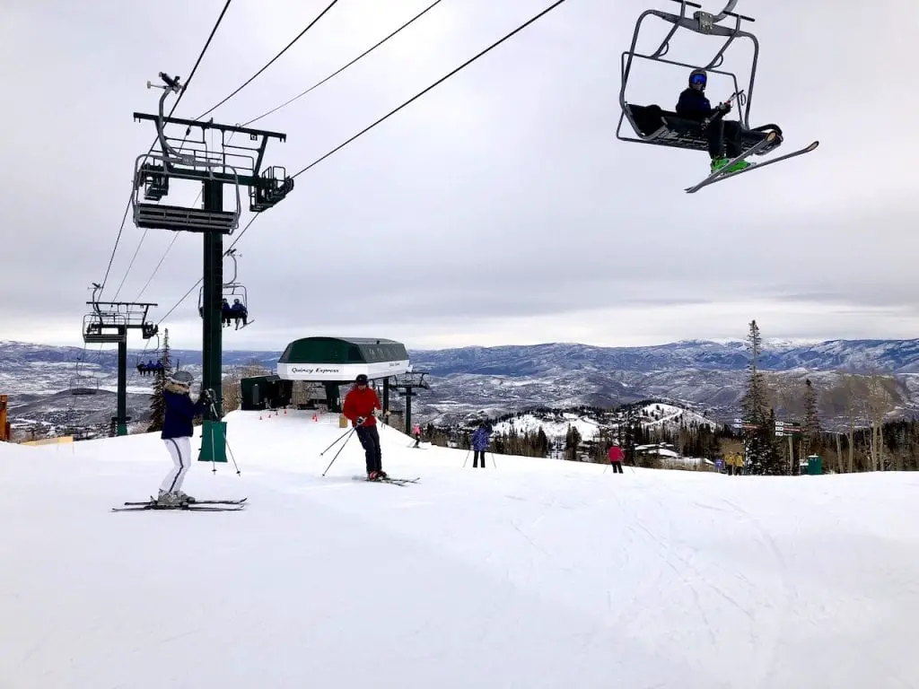 Deer Valley Resort - A Dream Come True For Family Ski | Skiing with kids at Deer Valley | Ski Utah | Family winter vacation to utah | Family ski trip to Utah | Deer Valley luxury family ski | Utah ski | US Travel with kids | #skiutah #deervalley #familytravelblog #luxuryfamilyski #luxuryfamilytravel #utahski #familytravelblog #travelblogger