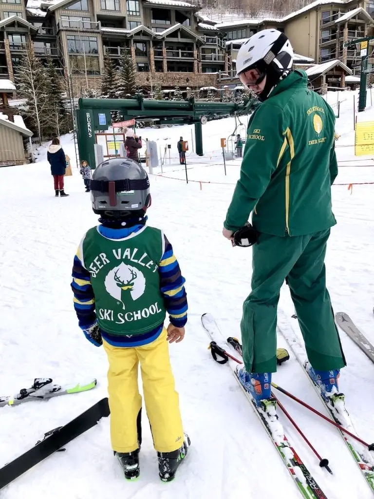 Deer Valley Resort - A Dream Come True For Family Ski | Skiing with kids at Deer Valley | Ski Utah | Family winter vacation to utah | Family ski trip to Utah | Deer Valley luxury family ski | Utah ski | US Travel with kids | #skiutah #deervalley #familytravelblog #luxuryfamilyski #luxuryfamilytravel #utahski #familytravelblog #travelblogger