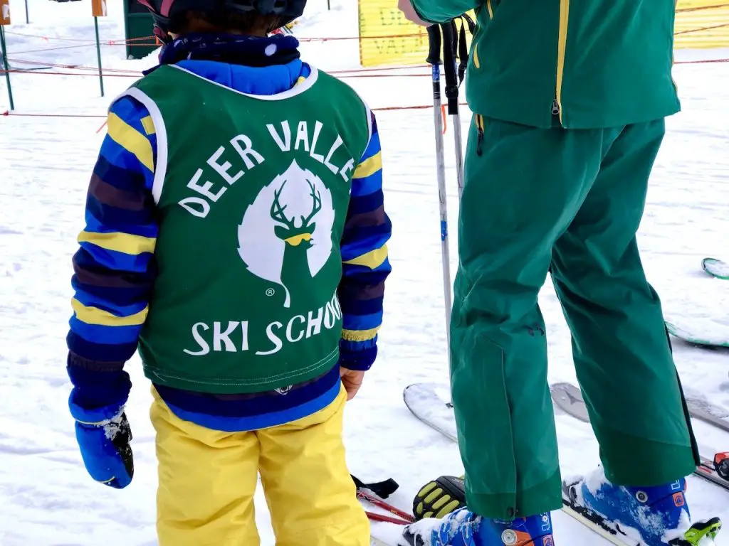 10 Reasons Why You Should Consider Utah For Your Next Luxury Family Ski Vacation | Ski in Utah with kids | Luxury ski resorts | Deer Valley Resort | Park City Mountain | Best family ski in the US | Skiing with kids | Utah ski with kids | Family ski vacation | #luxuryski #luxuryfamilytravel #skiutah #skiingwithkids #familytravelblog #familytravel