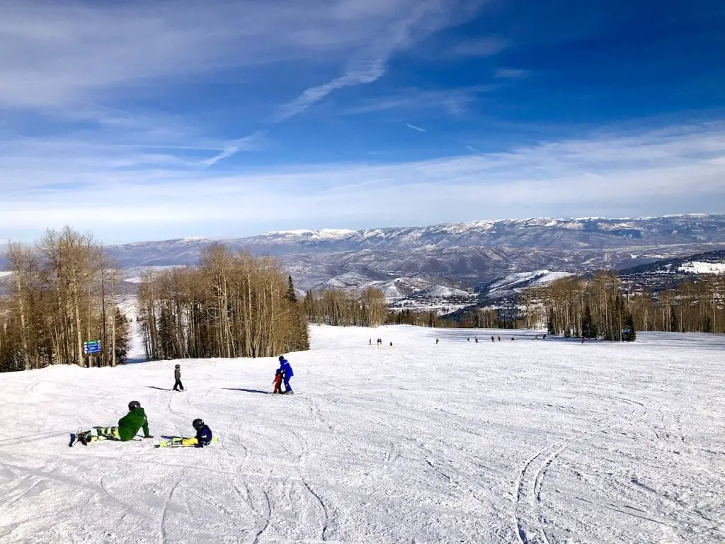 10 Reasons Why You Should Consider Utah For Your Next Luxury Family Ski Vacation | Ski in Utah with kids | Luxury ski resorts | Deer Valley Resort | Park City Mountain | Best family ski in the US | Skiing with kids | Utah ski with kids | Family ski vacation | #luxuryski #luxuryfamilytravel #skiutah #skiingwithkids #familytravelblog #familytravel