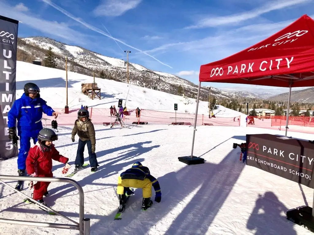 5 Reasons to Ski With Kids in Park City, Utah | Ski Utah | Utah Ski Resorts | Park City Mountain | Family Ski Lesson | Skiing With Kids in Utah | US Family Travel | Winter Travel With Kids | Family Travel Blog | #skiutah #utahski #parkcity #parkcitywithkids #skiingwithkids #familyski #familytravel #familytravelblog #travelblogger