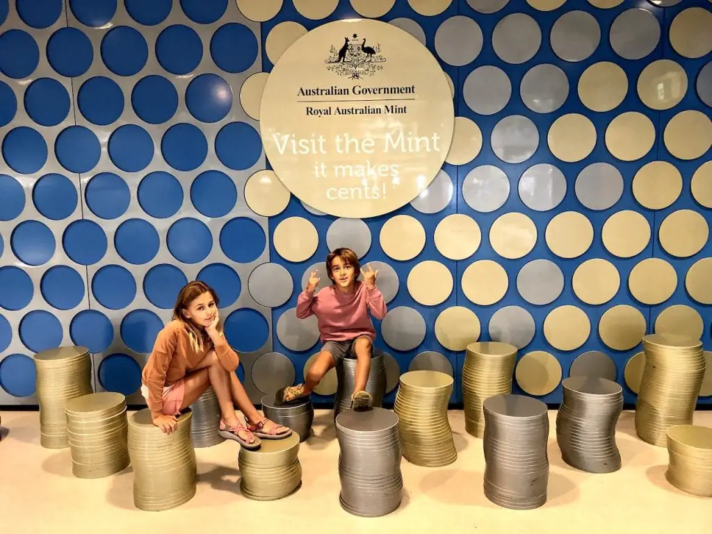 What To Do In Canberra Kith Kids | Free things for families in Canberra, Australia | 7 free experiences in Canberra with kids | Australian Mint | Australian War Memorial | Canberra Museums | #canberra #canberraaustralia #canberrawithkids #australiawithkids #australiatravel #visitaustralia #familytravel