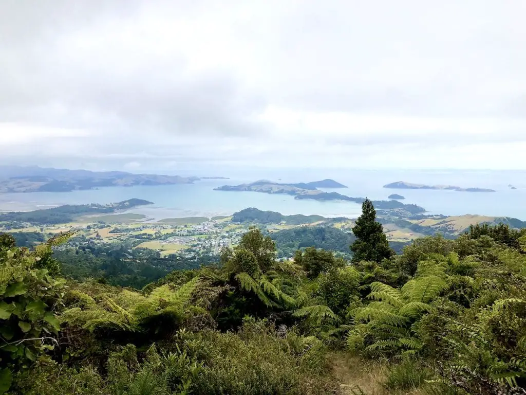 3-Week New Zealand Itinerary | Kid-friendly New Zealand itinerary | Kid-approved New Zealand travel | 3 weeks in New Zealand | North and South Island itinerary | New Zealand with kids | What to do in New Zealand with kids | Family travel to New Zealand | #newzealand #newzealandtravel #familytravel #newzealandwithkids #kidfriendlydestinations