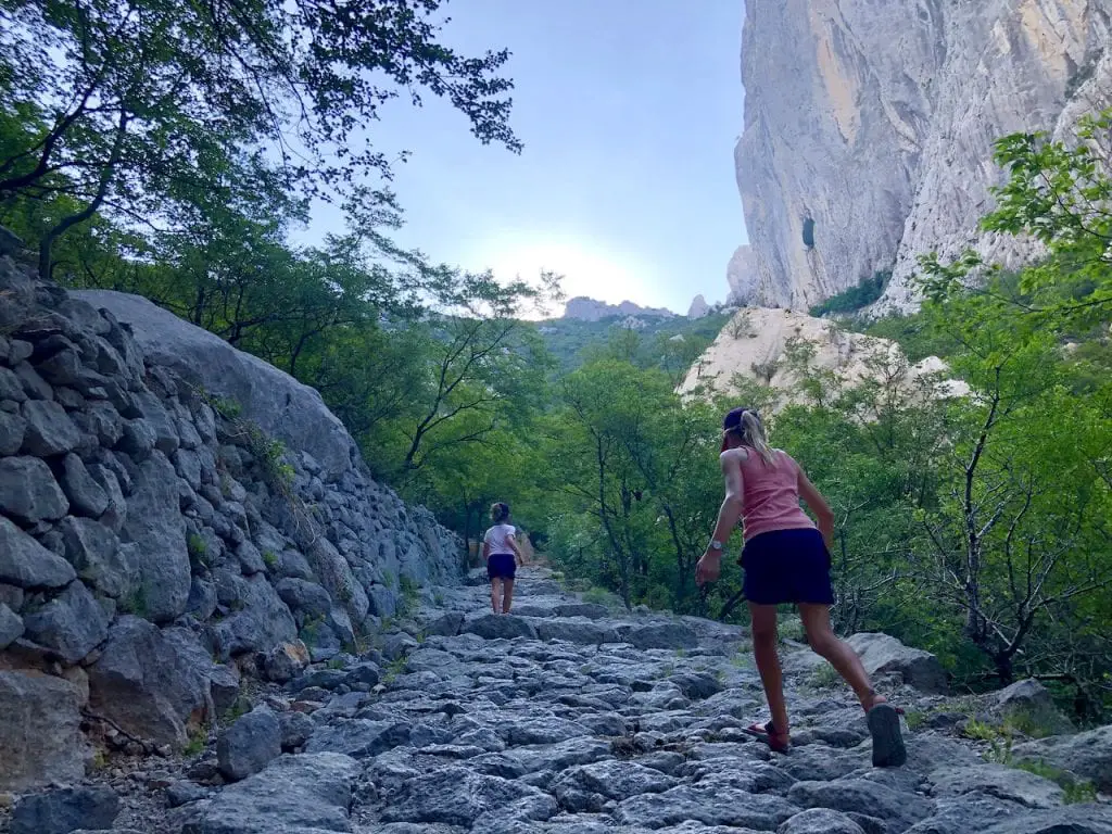 Hiking Paklenica National Park With Kids | Croatia Travel | Traveling to Croatia with kids | Kids hiking tips | Croatian national parks | Paklenica National Park tips | Tips for hiking with kids | Family travel | #familytravel #paklenica #paklenicanp #Croatia #croatiatravel #paklenicatips #hikingwithkids