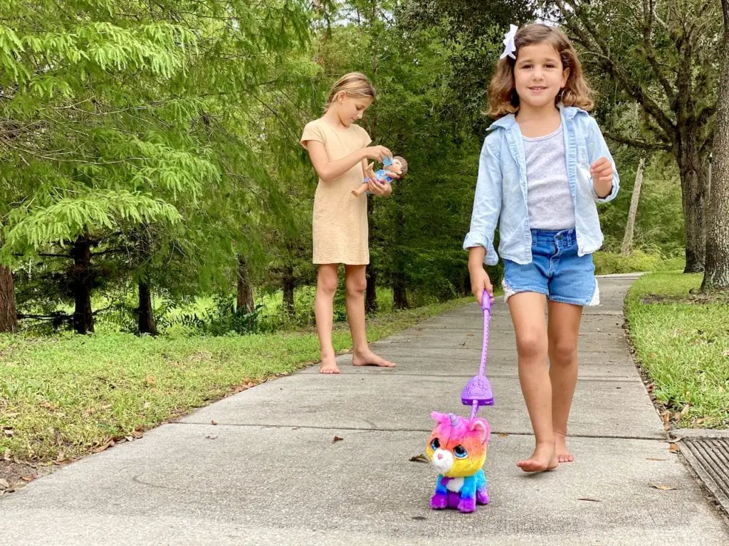 Best unicorn toys for 5 year olds | Unicorn presents 2020 #ad | Walking unicorn toy with leash | Hasbro toys | Best unicorn toys at Walmart | Christmas gifts for girls | #hasbro #christmas #unicorn #unicorntoys #toysforgirls #besttoysforgirls #unicorndolls #walmarttoys #hasbrotoys 