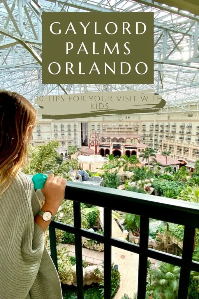 Staying at the Gaylord Palms in Orlando FL with kids? Check our 10 tips for a thrilling family vacation! | Gaylord Palms pools | Gaylord Palms Resort in Orlando Florida | Gaylord Palms Resort & Convention Center | Orlando with kids | Where to stay near Disney | #gaylordpalms #gaylordpalmsorlando #orlandowithkids #travelingwithkids #familytravel