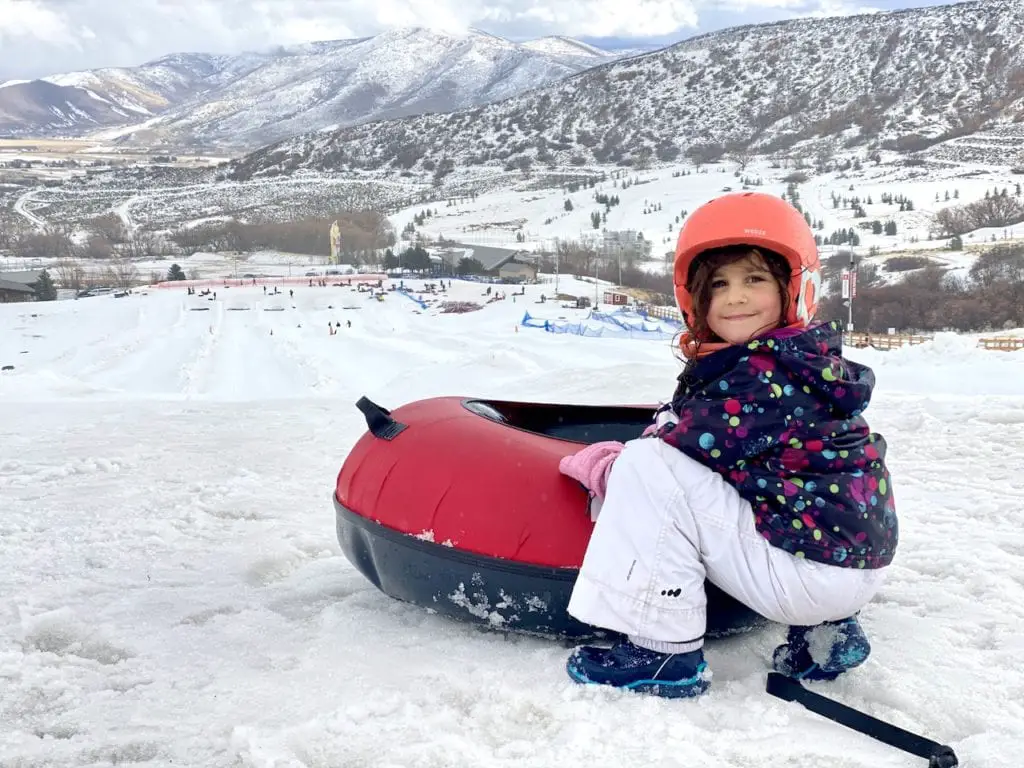 What To Do In Heber City Utah - From Snow Tubing To Ice Castles, 5 Amazing Experiences With Kids | Best Day Trip From Salt Lake City | Day Trip From Park City, UT | Things To Do In Heber Valley | Ice Castles Midway | Soldier Hollow | #hebervalley #visitUtah #snowtubing #soldierhollow #icecastles #homesteadcrater