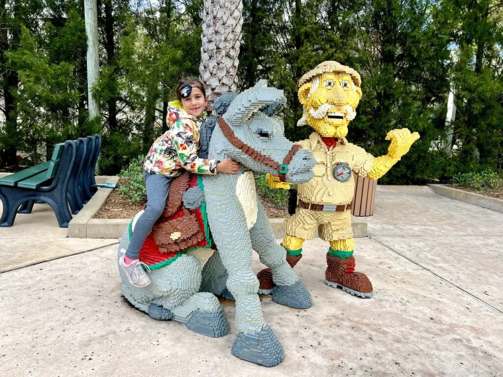 Legoland Florida - 10 tips + 5 most-asked questions answered | Legoland Florida tips | Legoland Pirate Island Hotel | Legoland Florida with kids | Best rides at Legoland Florida | Visit Central Florida | Visit Orlando | Orlando theme parks | #legoland #legolandflorida #orlando #visitorlando